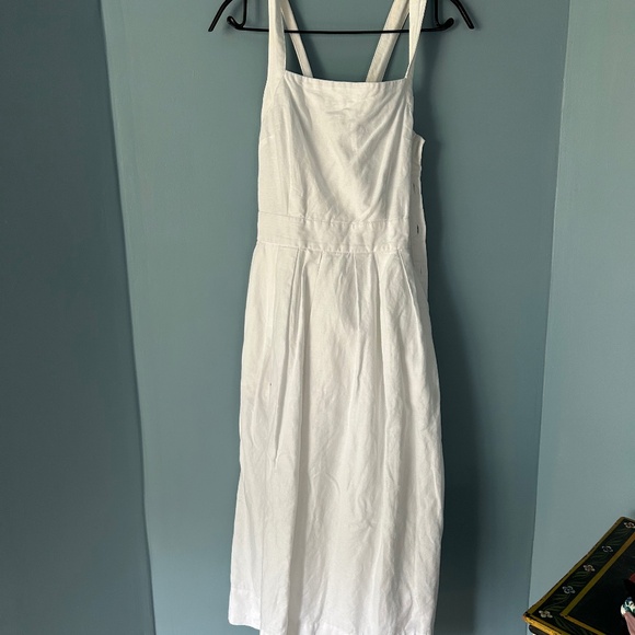 White Linen Cross Back Dress - Picture 1 of 4